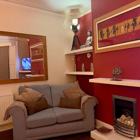 Dog Friendly Cottage Central Whitby Pro Rata Price