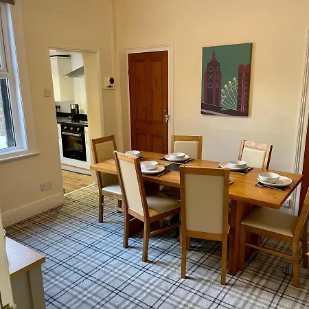 Dog Friendly Cottage Central Whitby Pro Rata Price
