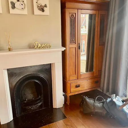 Dog Friendly Cottage Central Whitby Pro Rata Price *
