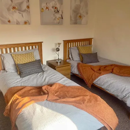 Dog Friendly Cottage Central Whitby Pro Rata Price